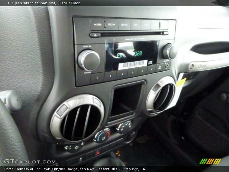 Black / Black 2013 Jeep Wrangler Sport 4x4