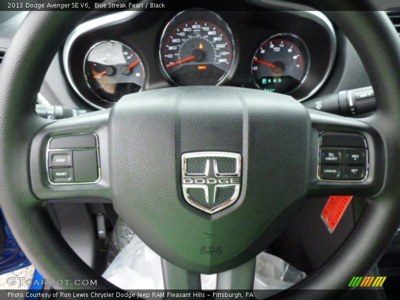 Blue Streak Pearl / Black 2013 Dodge Avenger SE V6