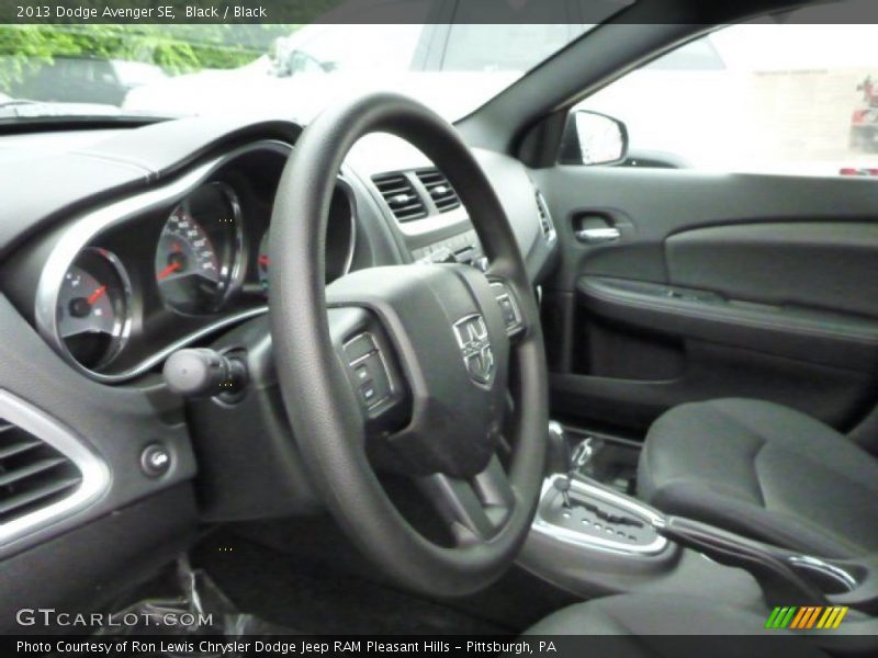 Black / Black 2013 Dodge Avenger SE