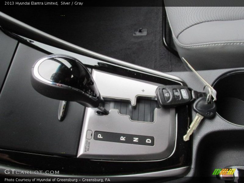 Silver / Gray 2013 Hyundai Elantra Limited