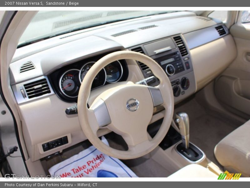 Sandstone / Beige 2007 Nissan Versa S