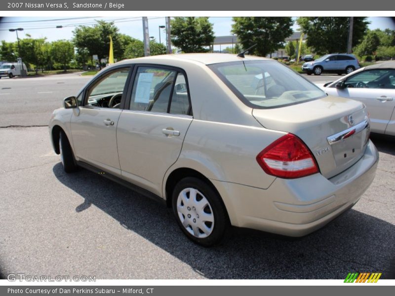 Sandstone / Beige 2007 Nissan Versa S