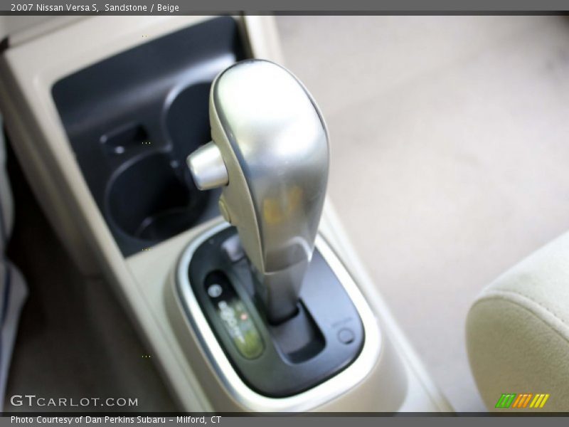 Sandstone / Beige 2007 Nissan Versa S