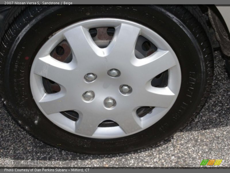 Sandstone / Beige 2007 Nissan Versa S