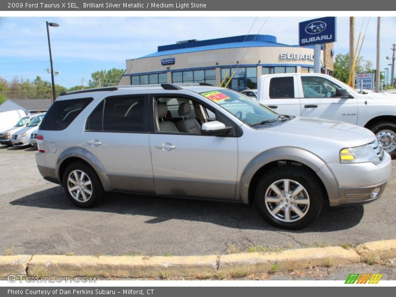 Brilliant Silver Metallic / Medium Light Stone 2009 Ford Taurus X SEL