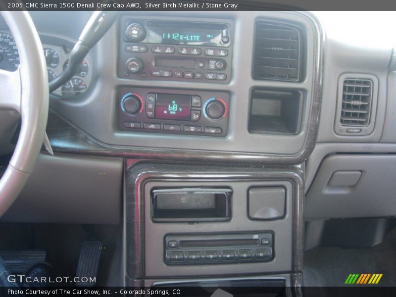 Silver Birch Metallic / Stone Gray 2005 GMC Sierra 1500 Denali Crew Cab AWD