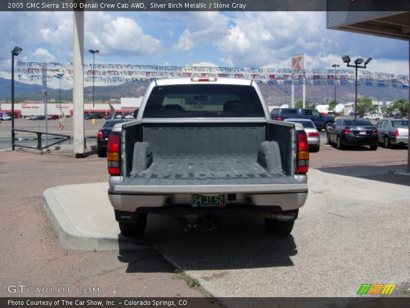 Silver Birch Metallic / Stone Gray 2005 GMC Sierra 1500 Denali Crew Cab AWD