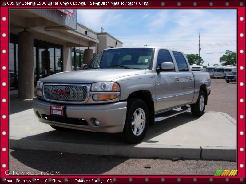 Silver Birch Metallic / Stone Gray 2005 GMC Sierra 1500 Denali Crew Cab AWD
