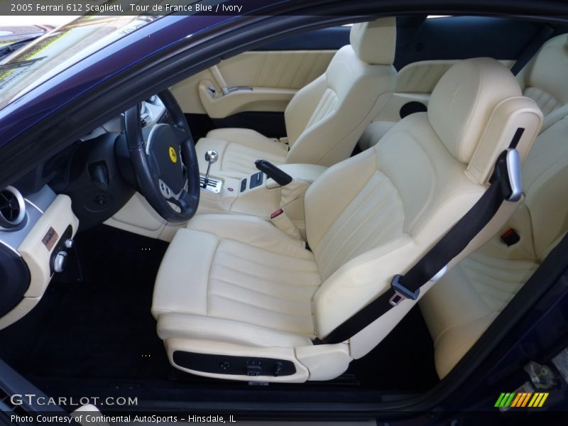 Front Seat of 2005 612 Scaglietti 
