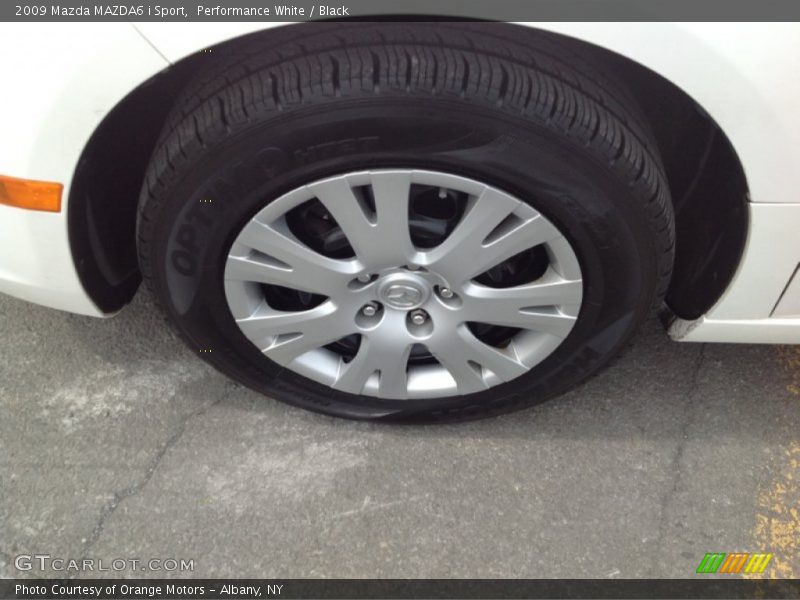 Performance White / Black 2009 Mazda MAZDA6 i Sport