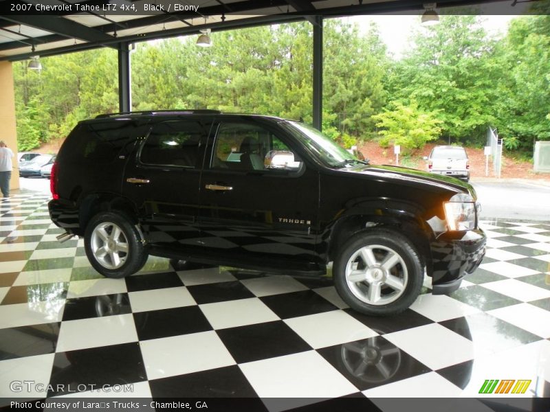 Black / Ebony 2007 Chevrolet Tahoe LTZ 4x4