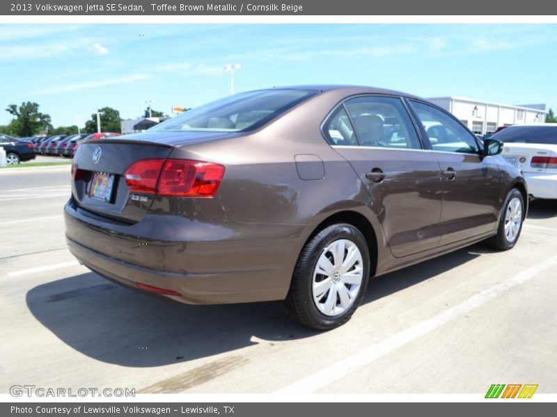 Toffee Brown Metallic / Cornsilk Beige 2013 Volkswagen Jetta SE Sedan