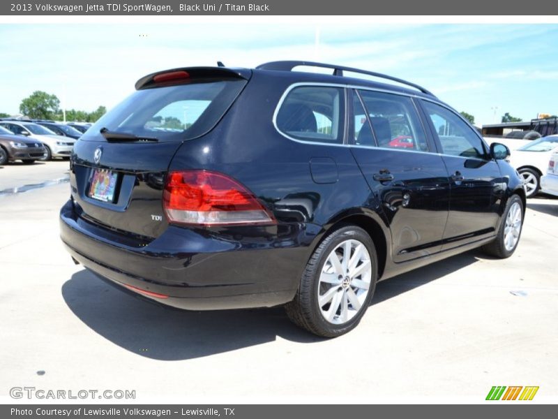 Black Uni / Titan Black 2013 Volkswagen Jetta TDI SportWagen