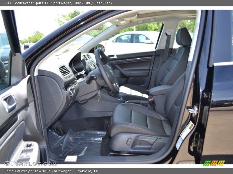 Black Uni / Titan Black 2013 Volkswagen Jetta TDI SportWagen