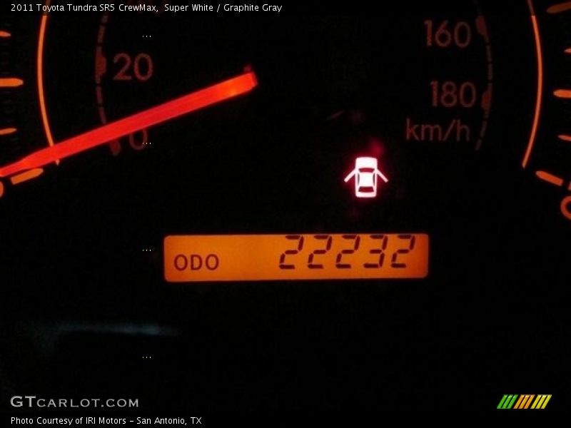 Super White / Graphite Gray 2011 Toyota Tundra SR5 CrewMax