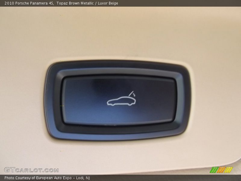Topaz Brown Metallic / Luxor Beige 2010 Porsche Panamera 4S