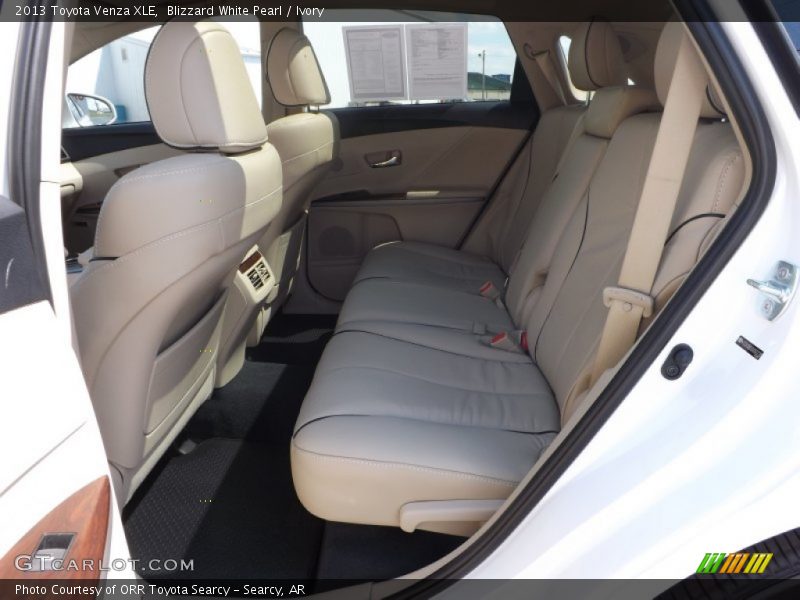 Blizzard White Pearl / Ivory 2013 Toyota Venza XLE