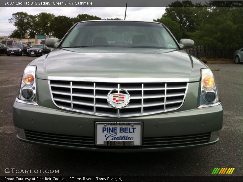 Green Silk / Cashmere 2007 Cadillac DTS Sedan