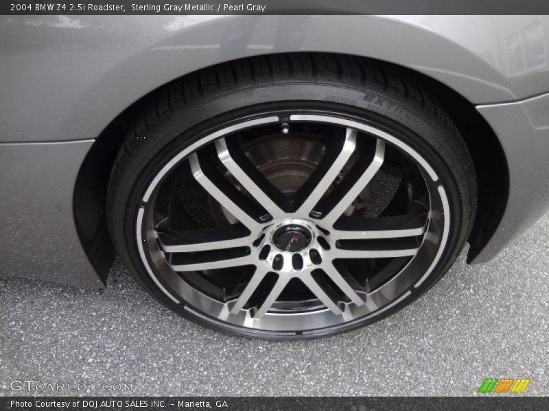 Sterling Gray Metallic / Pearl Gray 2004 BMW Z4 2.5i Roadster