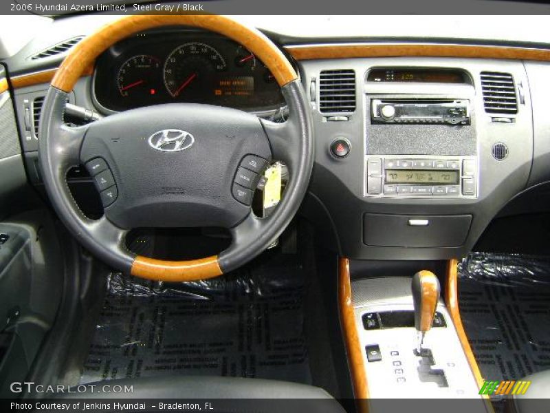 Steel Gray / Black 2006 Hyundai Azera Limited