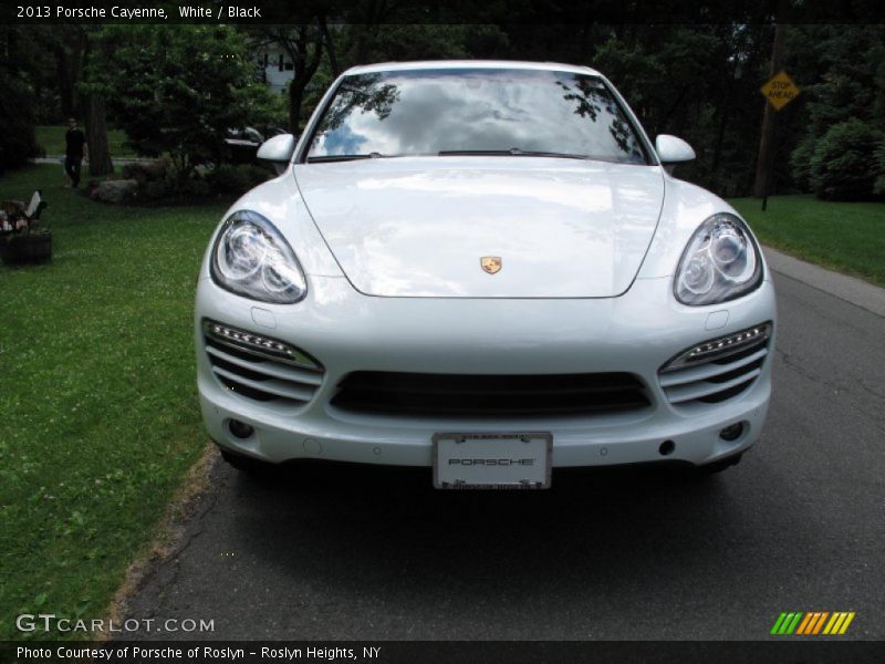 White / Black 2013 Porsche Cayenne