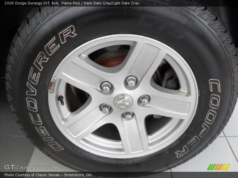 Flame Red / Dark Slate Gray/Light Slate Gray 2006 Dodge Durango SXT 4x4