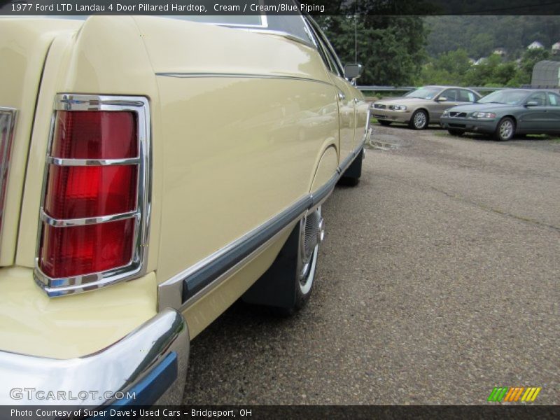 Cream / Cream/Blue Piping 1977 Ford LTD Landau 4 Door Pillared Hardtop