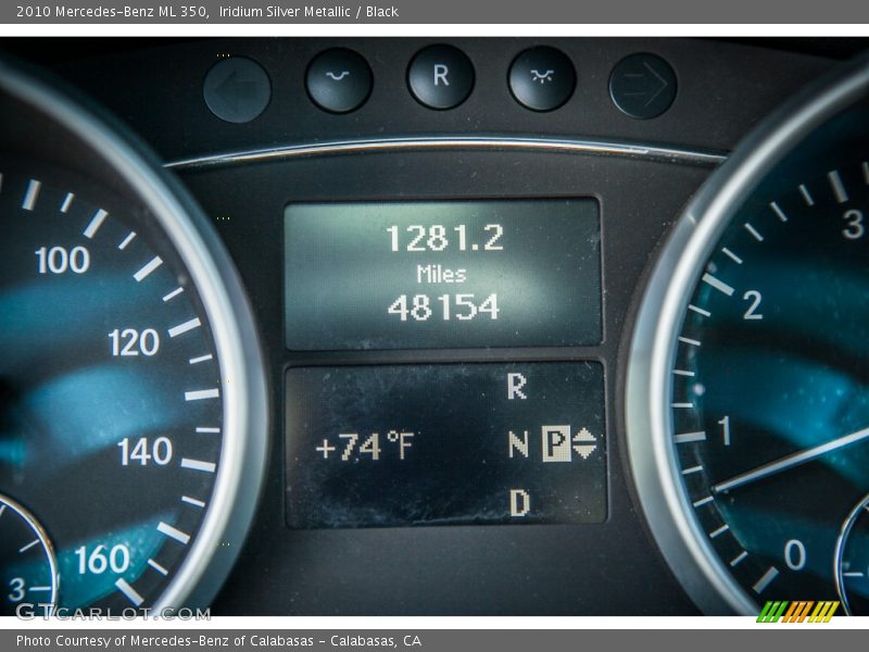 Iridium Silver Metallic / Black 2010 Mercedes-Benz ML 350