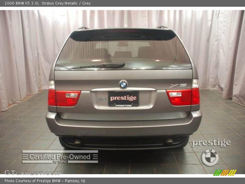 Stratus Grey Metallic / Grey 2006 BMW X5 3.0i