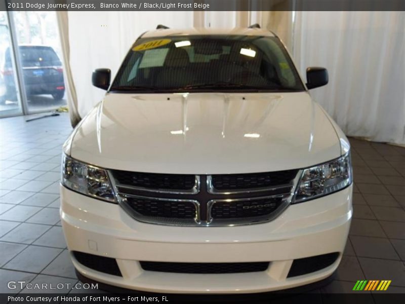 Bianco White / Black/Light Frost Beige 2011 Dodge Journey Express