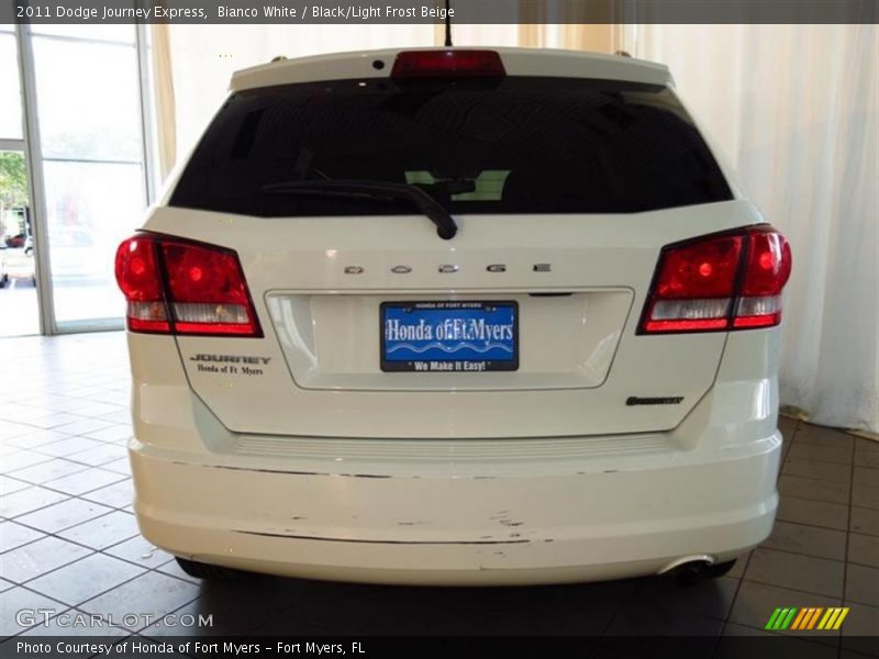 Bianco White / Black/Light Frost Beige 2011 Dodge Journey Express