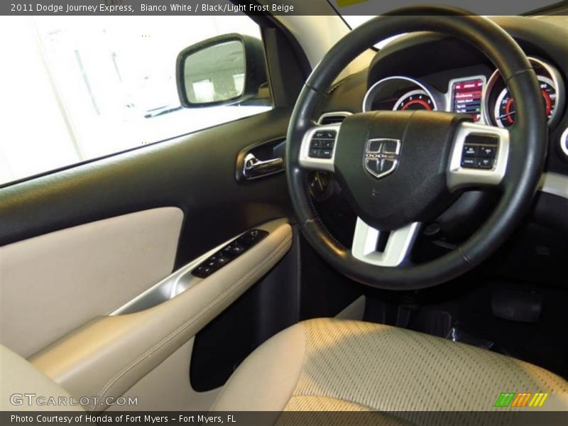 Bianco White / Black/Light Frost Beige 2011 Dodge Journey Express