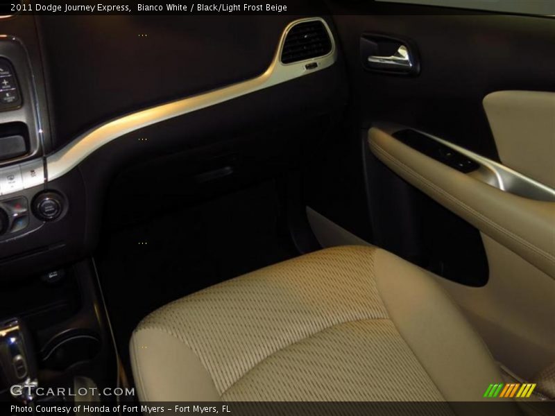 Bianco White / Black/Light Frost Beige 2011 Dodge Journey Express