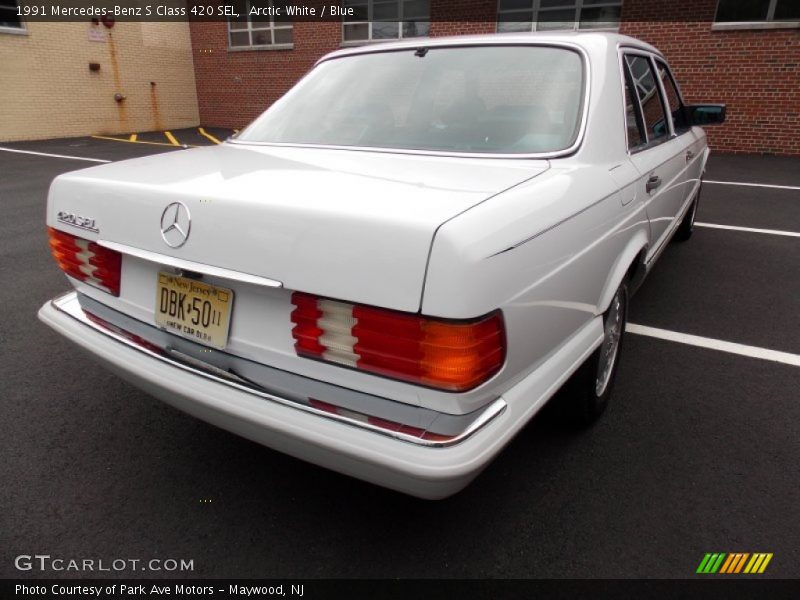 Arctic White / Blue 1991 Mercedes-Benz S Class 420 SEL