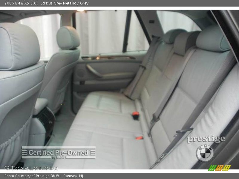 Stratus Grey Metallic / Grey 2006 BMW X5 3.0i