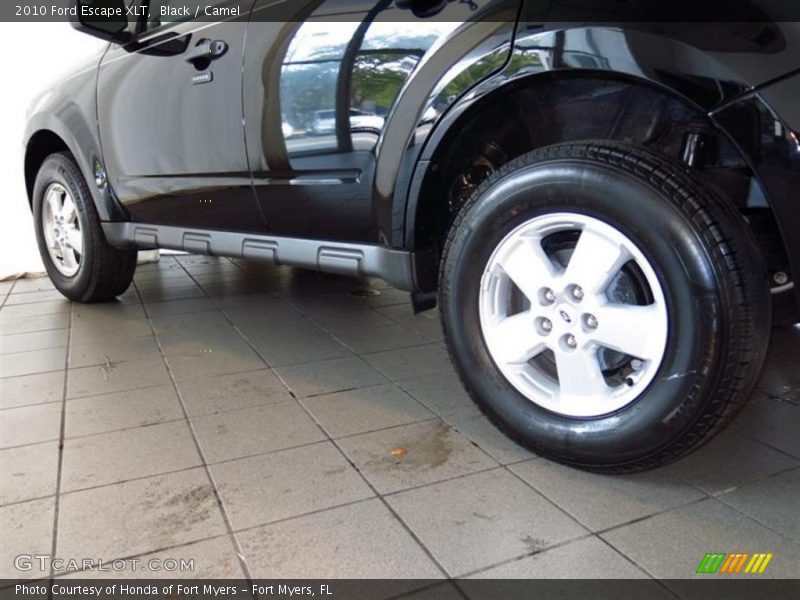 Black / Camel 2010 Ford Escape XLT