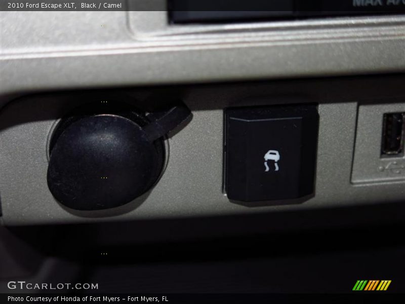 Black / Camel 2010 Ford Escape XLT