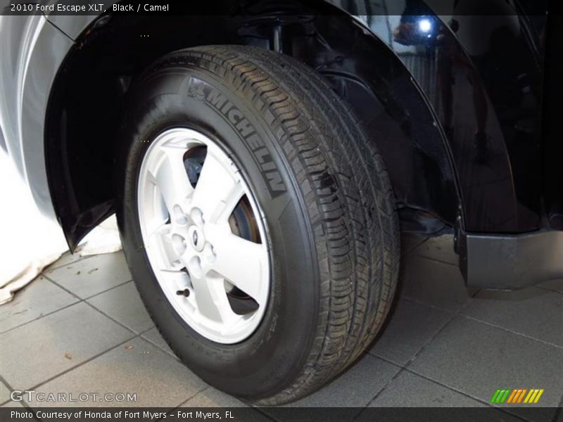 Black / Camel 2010 Ford Escape XLT