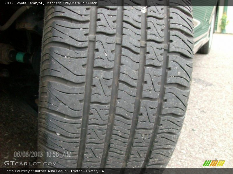 Magnetic Gray Metallic / Black 2012 Toyota Camry SE