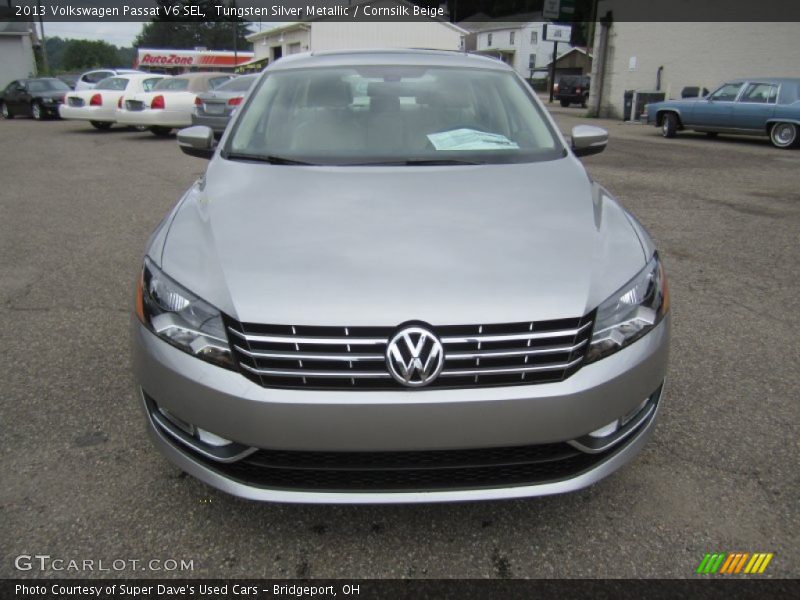 Tungsten Silver Metallic / Cornsilk Beige 2013 Volkswagen Passat V6 SEL