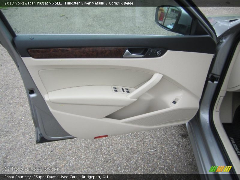 Tungsten Silver Metallic / Cornsilk Beige 2013 Volkswagen Passat V6 SEL