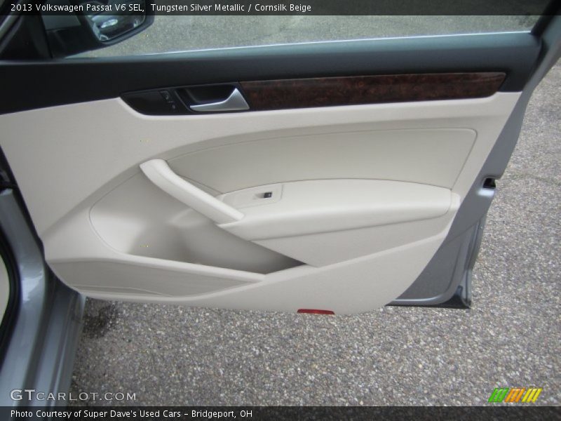Tungsten Silver Metallic / Cornsilk Beige 2013 Volkswagen Passat V6 SEL