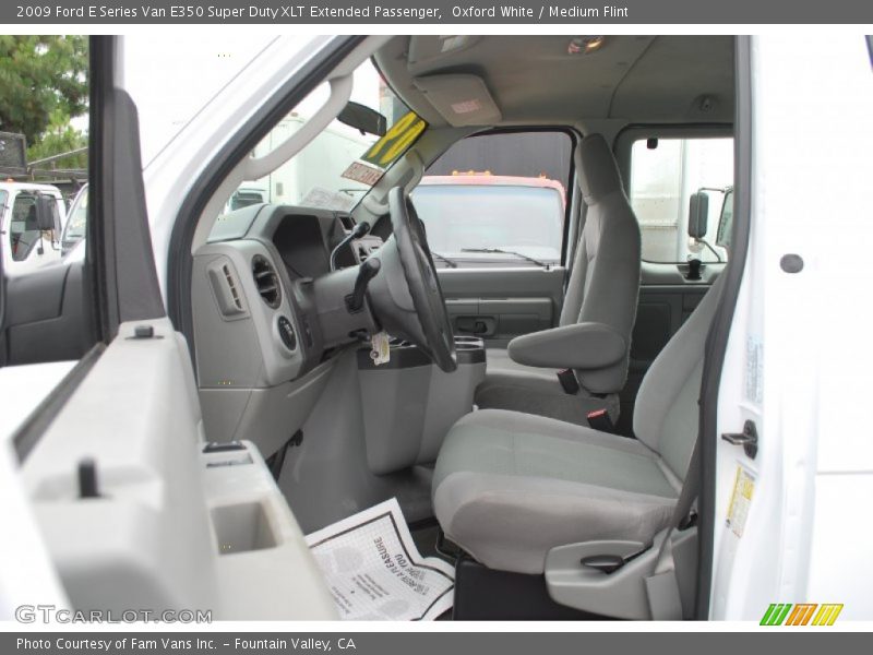 Oxford White / Medium Flint 2009 Ford E Series Van E350 Super Duty XLT Extended Passenger