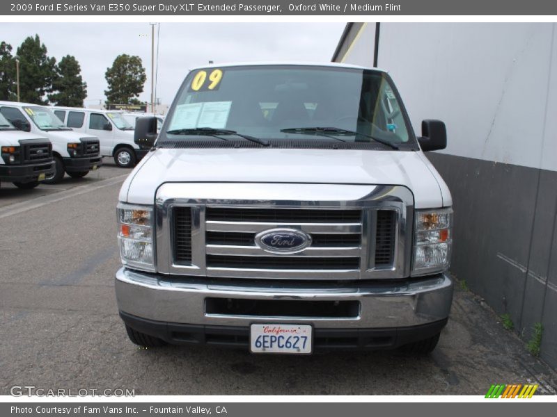 Oxford White / Medium Flint 2009 Ford E Series Van E350 Super Duty XLT Extended Passenger