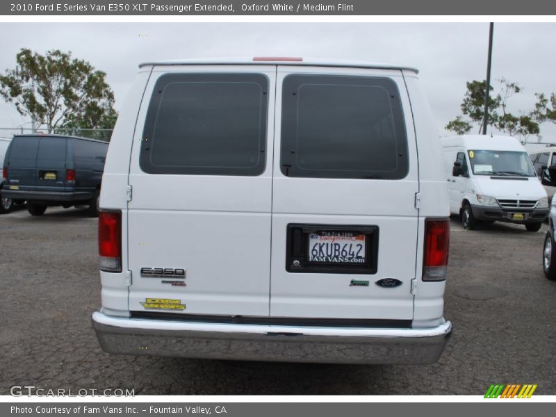 Oxford White / Medium Flint 2010 Ford E Series Van E350 XLT Passenger Extended