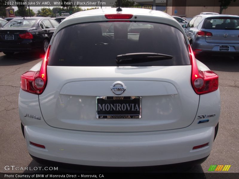 White Pearl / Black/Silver Trim 2012 Nissan Juke SV AWD