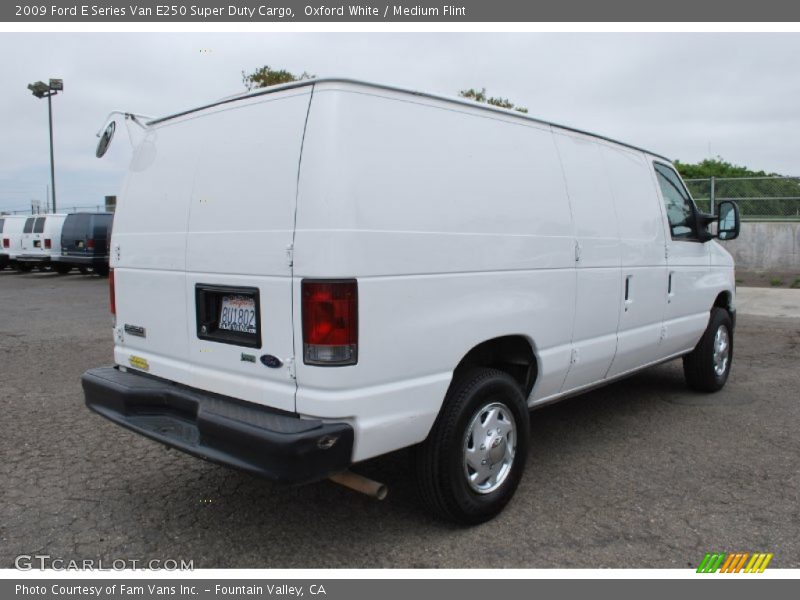 Oxford White / Medium Flint 2009 Ford E Series Van E250 Super Duty Cargo