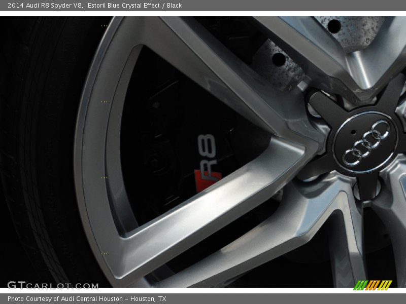 Estoril Blue Crystal Effect / Black 2014 Audi R8 Spyder V8