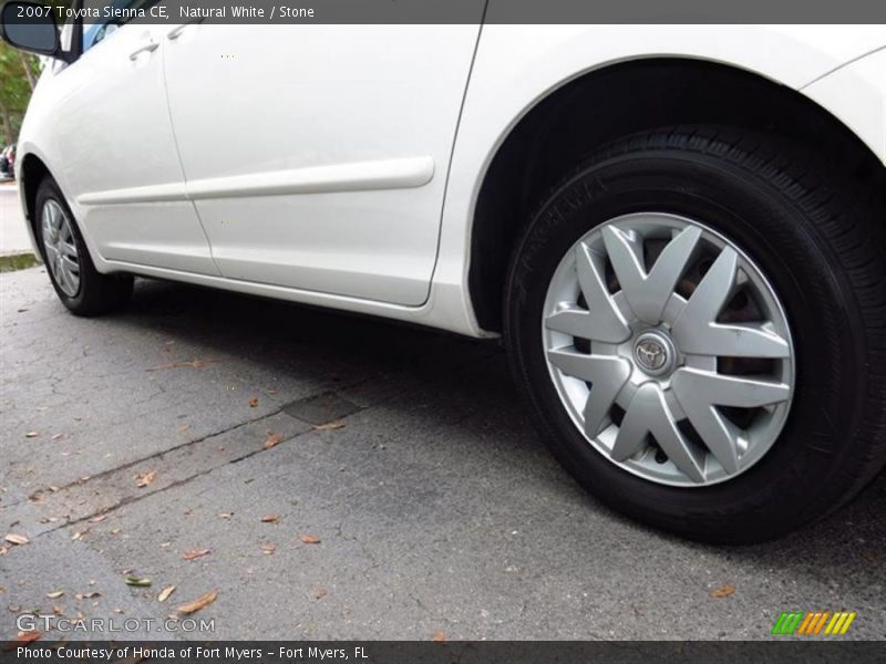 Natural White / Stone 2007 Toyota Sienna CE