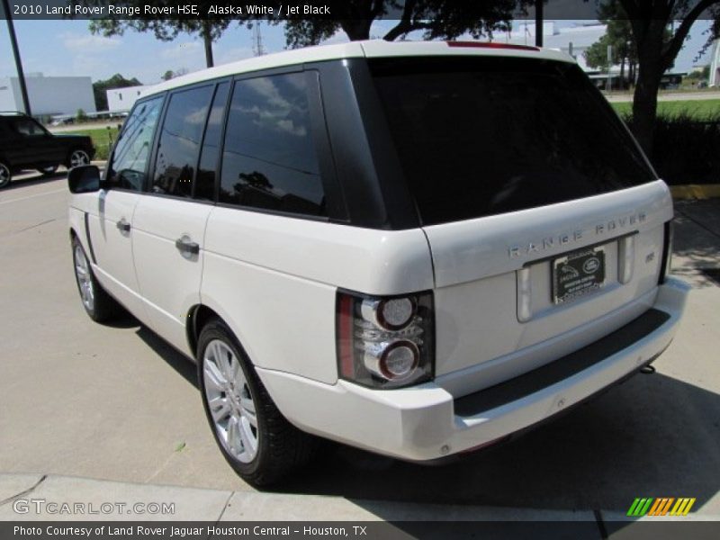 Alaska White / Jet Black 2010 Land Rover Range Rover HSE